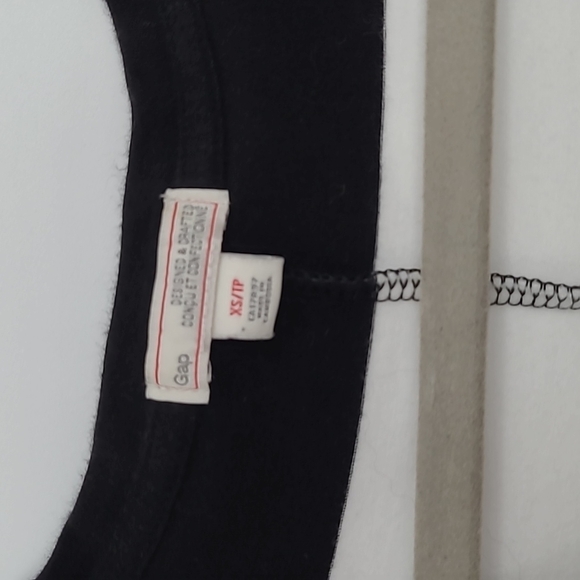 XS GAP Dress - Picture 2 of 3